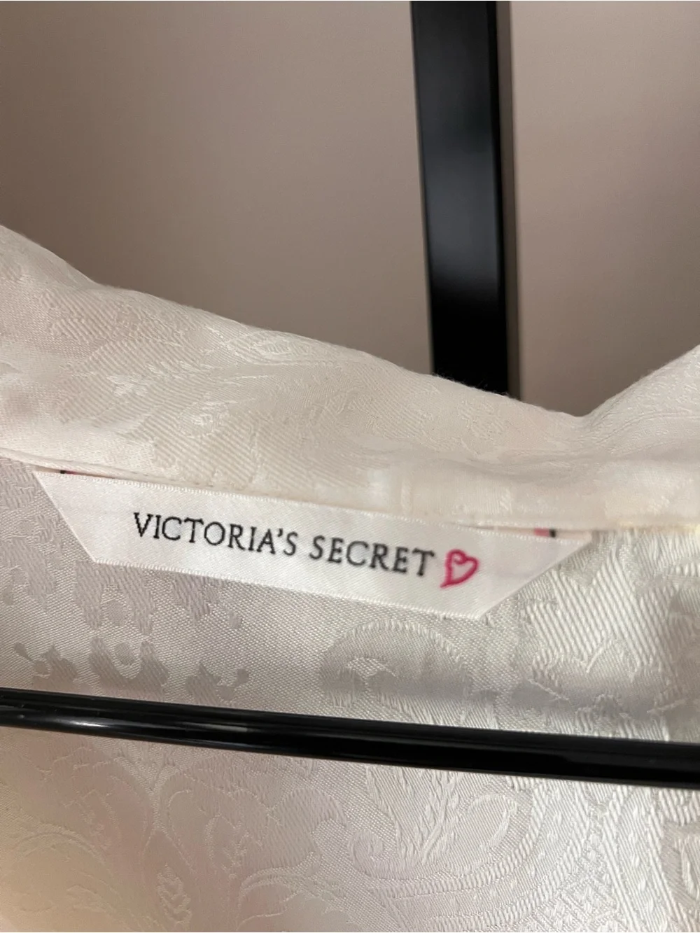 Victoria's Secret Ivory Satin Button-Front Shirt - Picture 4 of 8
